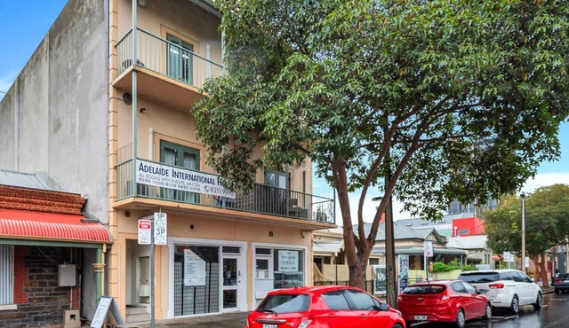 Studio 17 - Wright Lodge