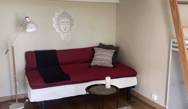 Studio 2-3 Personnes, au Calme, Économique. Une Petite Terrasse Très Agréable