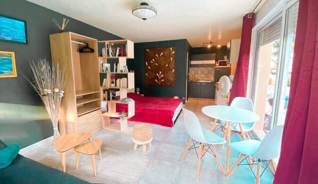 Studio 2/4 Pers-piscine-25mn Rocade Bordeaux, Piscine, Entre Bdx et St Emilion