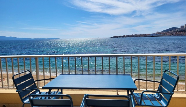 Studio 2/4 waterfront Ajaccio.