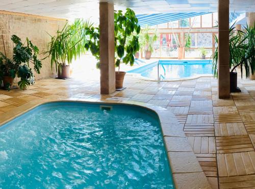 Studio 2 personnes avec Terrasse Literie-Serviettes-Ménage Fin de Séjour INCLUS