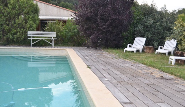Studio 28m ² in villa of Var Calm and Swimming pool.