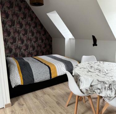 Studio 3ème étage - Centre-ville - Local vélos disponible