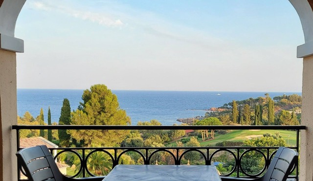 STUDIO 4 P EXCEPTIONAL SEA VIEW IN RESIDENCE PIERRE ET VACANCES