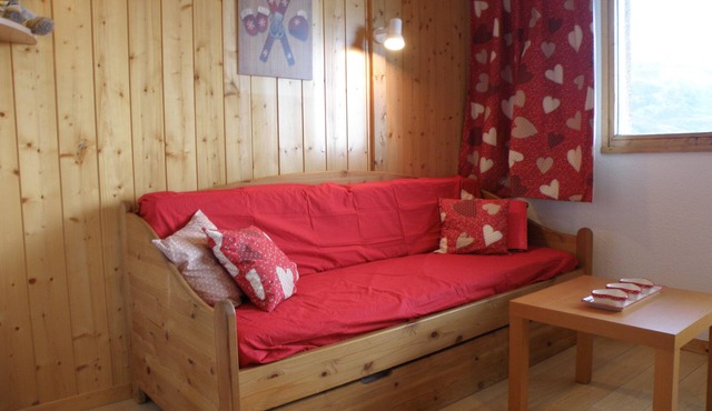 Studio 4 people ski in Les Menuires with cleaning included