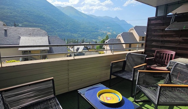 Studio 4 persons MAGNIFICENT MOUNTAIN VIEW pyrenees zenith LUZ ST SAUVEUR
