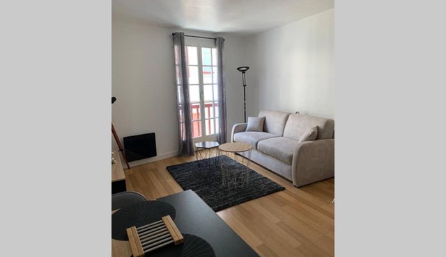 Studio 4 personnes Cœur de ville plage à 50 m