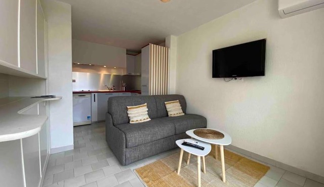 Studio 4pers climatisé accès direct plage