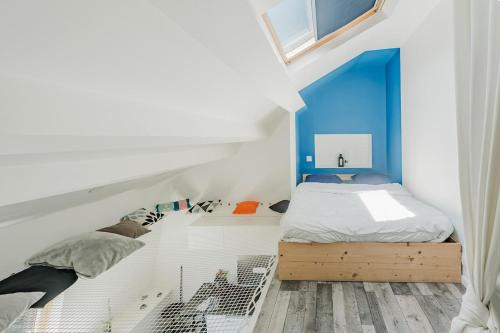 Studio 5, à 5min de la gare avec WIFI