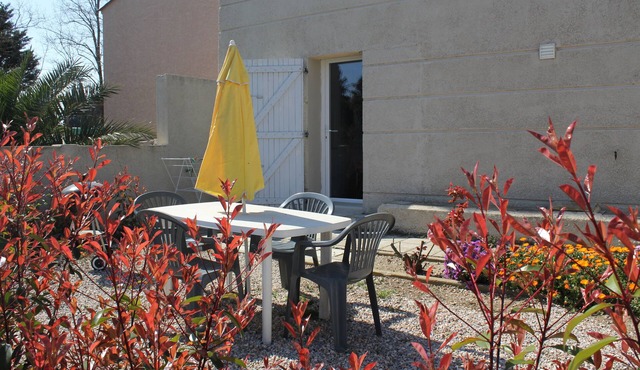 Studio 5 pers. in St-Cyprien between village and beaches on coteradieux site Wifi