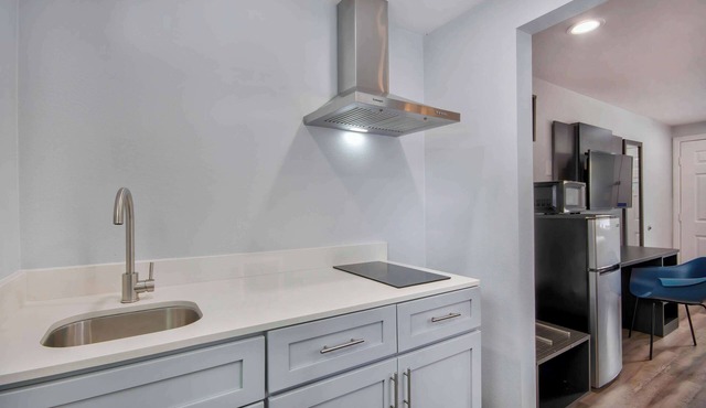 Studio 6 Eureka, CA – Old Town