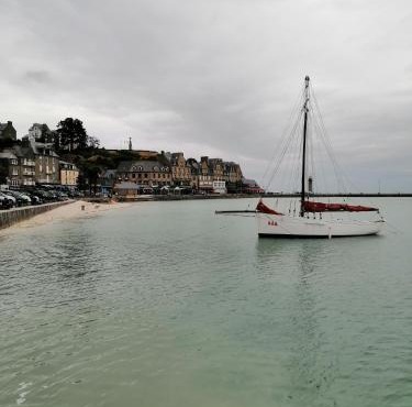 Studio 6 proche du port