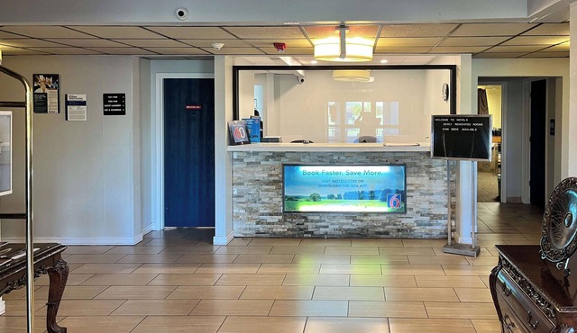 Studio 6 Suites Springfield, OH