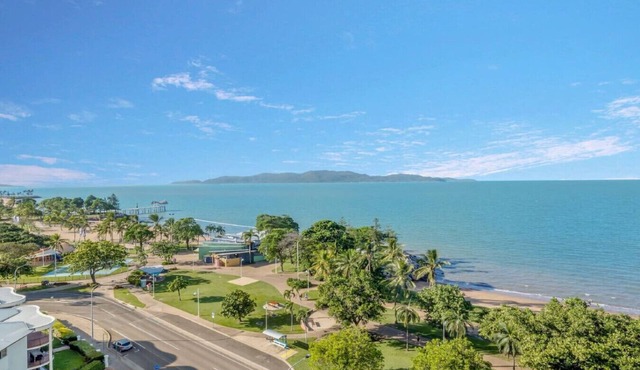 Studio 908 - Panoramic Oceanviews On The Strand