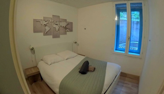 Studio "A deux pas des thermes" in the heart of Uriage park.