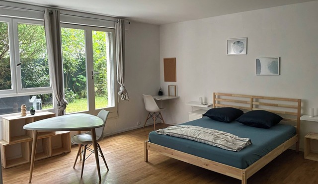 Studio Agréable et Lumineux Avec Jardin, à 10min de L'aéroport D'orly !