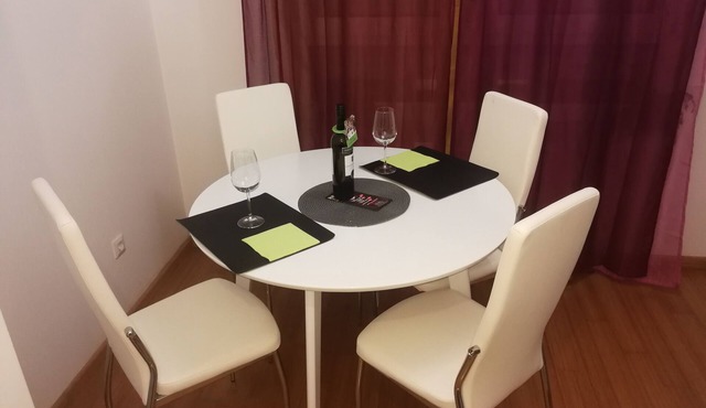 Studio apartman Iver 1