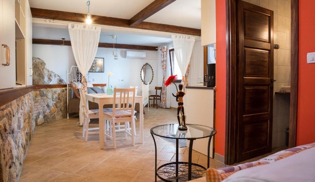 Studio Apartman Veles