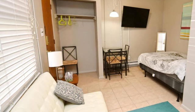 Studio apartment close to Notre Dame! 1309.1