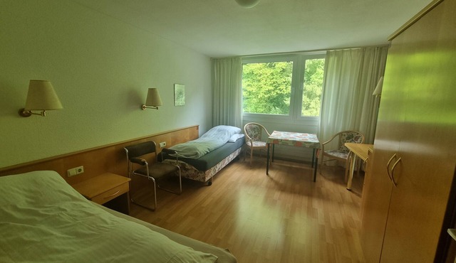 Studio Apartment for Contractors with Mountain View, Shared Pool and Wi-Fi in Bad Herrenalb