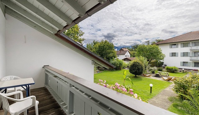 Studio Apartment 'Fewo Brünnstein- Nr 42: Pool, Sauna, Mountain View, Garden, Wi-Fi in Oberaudorf