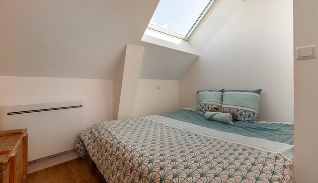 Studio Apartment 'Gwenn Ha Du' with Shared Garden and Wi-Fi