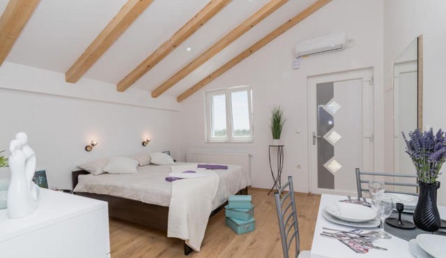 Studio Apartment Harmony NP Krka