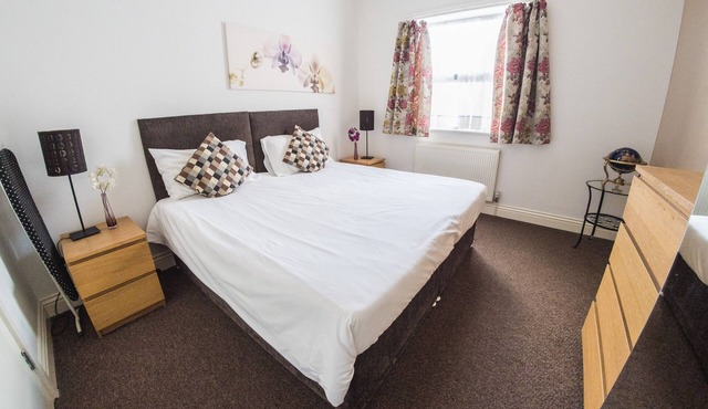 Studio Apartment Ilford Central Apartments London