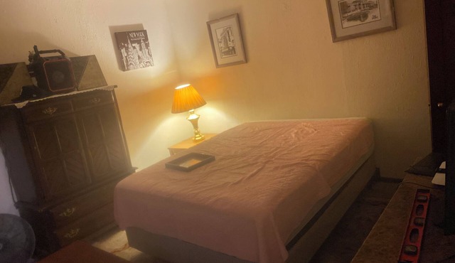 Studio apartment in a great location