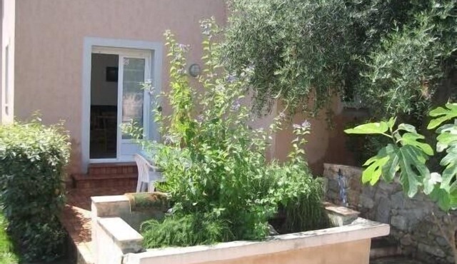 Studio apartment in a villa in L'Ile Rousse