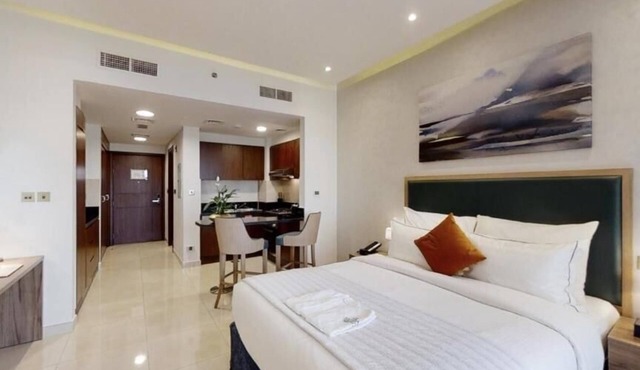 Studio Apartment In Jaddaf By E R