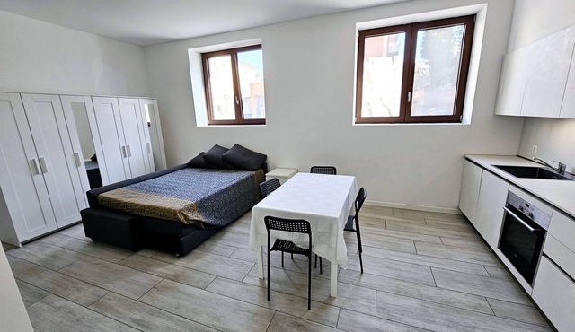 Studio apartment in Mendrisio /Monolocale a Mendrisio