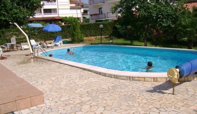 Studio apartment in Poreč with Seaview, Balcony, Air condition, WIFI (819-6)