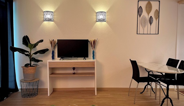 Studio apartment in the heart of nature with shared pool and playground