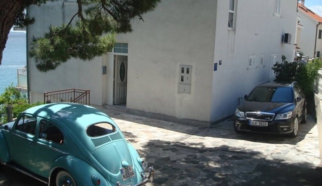 Studio apartment in Tribunj with Seaview, Balcony, Air condition, WIFI (68-1)