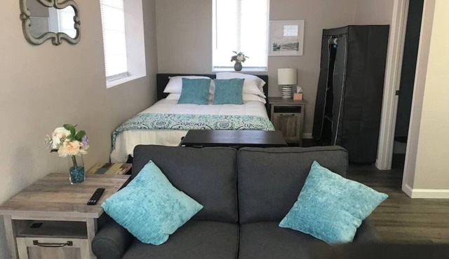 Studio apartment located in the North Valley