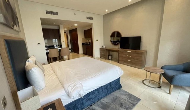 Studio Apartment Near Jaddaf Metro