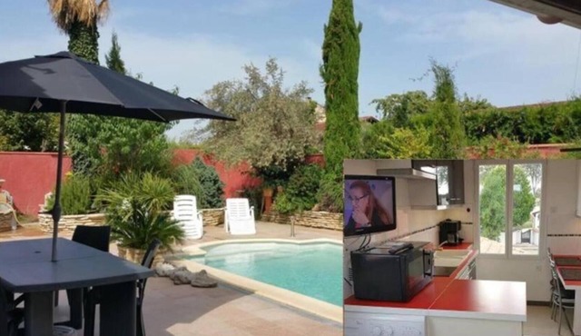 Studio Apartment 'Redhouse - Solarium' with Shared Pool, Wi-Fi and Air Conditioning