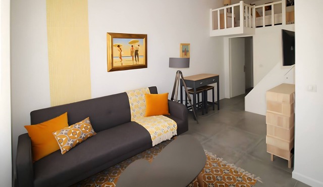 Studio Apartment 'Vintage' with Wi-Fi and Air Conditioning