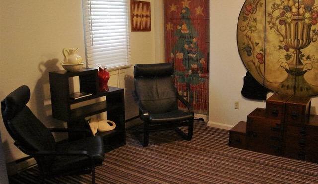 Studio apartments with kitchenettes in the historic Appalachian Town