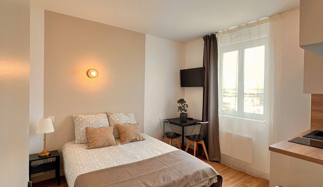 STUDIO Appart' Hotel LE CYGNE Gare