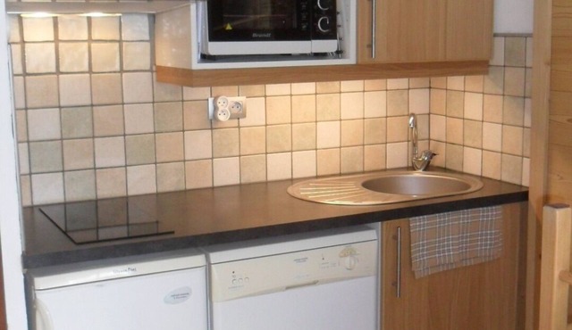 Studio at the foot of the Daible ski lift and ski pass office,