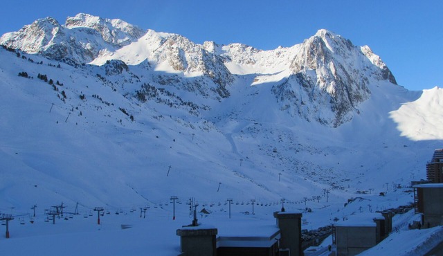 Studio at the foot of the slopes