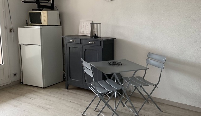 Studio au Centre de St Palais sur Mer