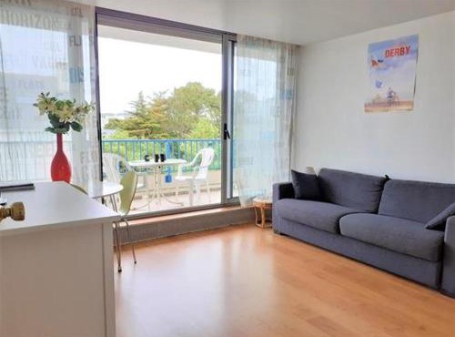 Studio au pied de la plage à La Baule avec balcon et toutes commodités! - FR-1-392-158