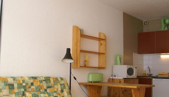 Studio au pied des pistes avec balcon et casier à skis - FR-1-557-86