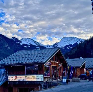 Studio au pied des pistes - Vue montagne