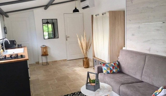 Studio Aux Lauriers of Adhémar