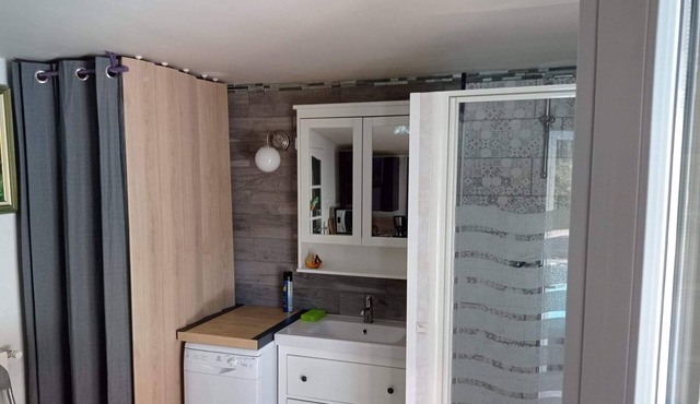 Studio Avec Piscine Privative et Jardin