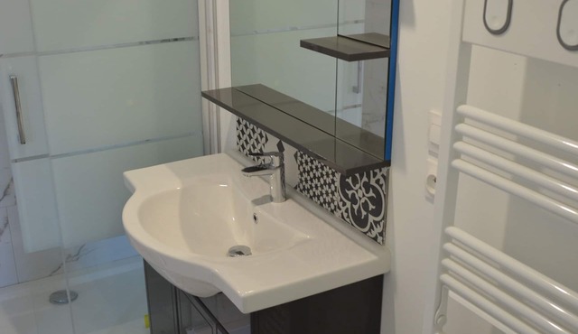 Studio Avec Salle Fitness - 4 Places